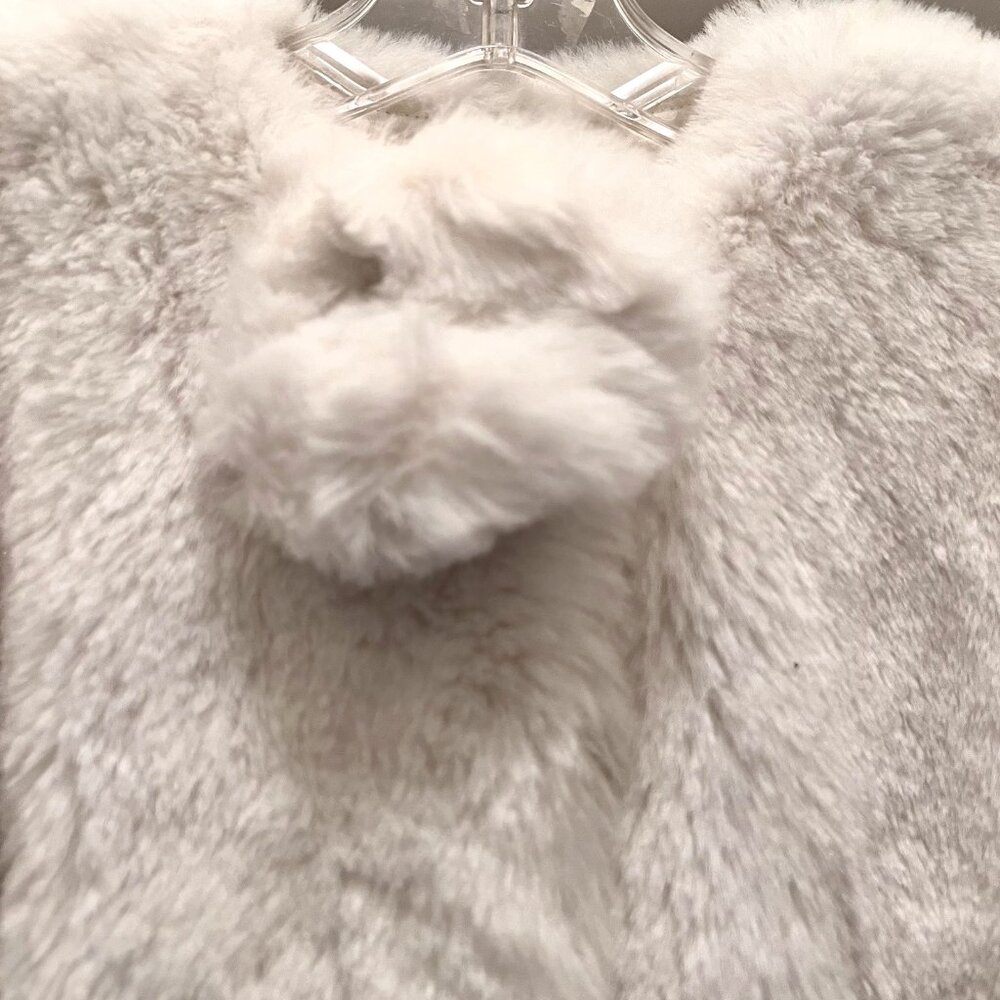 Neiman Marcus Girls Helena Faux Fur Coat-Ivory/Cream-Size 3T-Formal-Festive-Warm - Picture 9 of 16